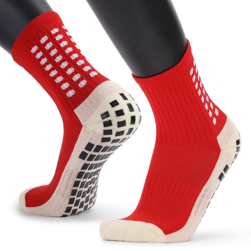The thickened sole is designed with anti-slip rubber dots for enhanced traction and stability. Whether on the gym floor, soccer field, or during outdoor activities, these socks keep you steady and secure.